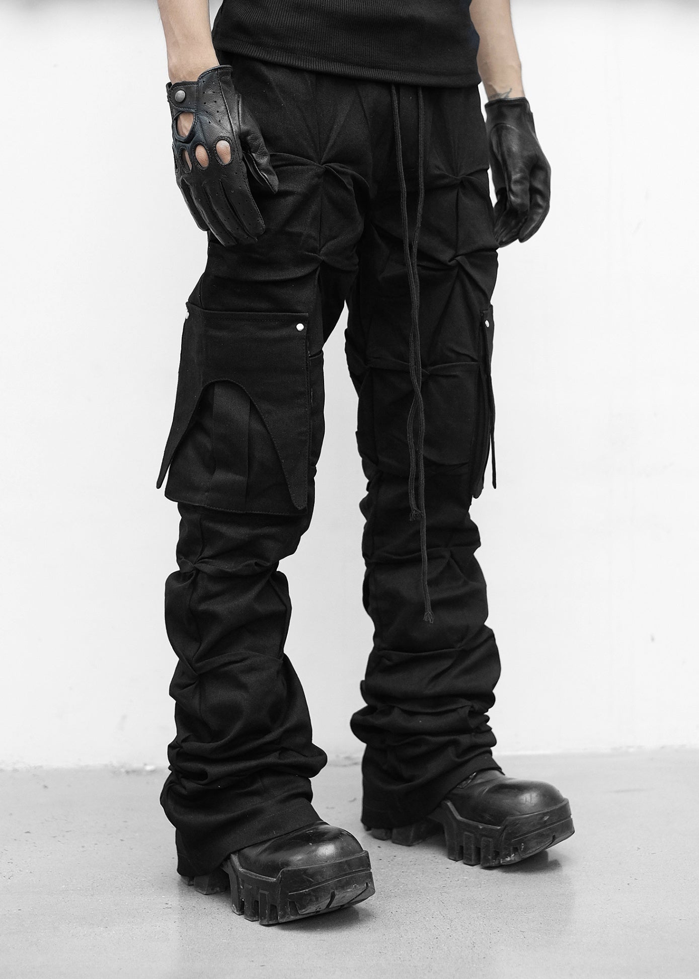 BlACK EXPANSION PANTS - QD108A