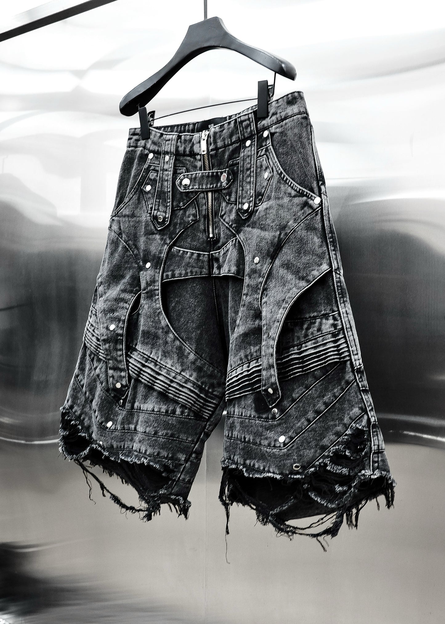 KNIGHT WIDE PEPPER SHORT - QN061B