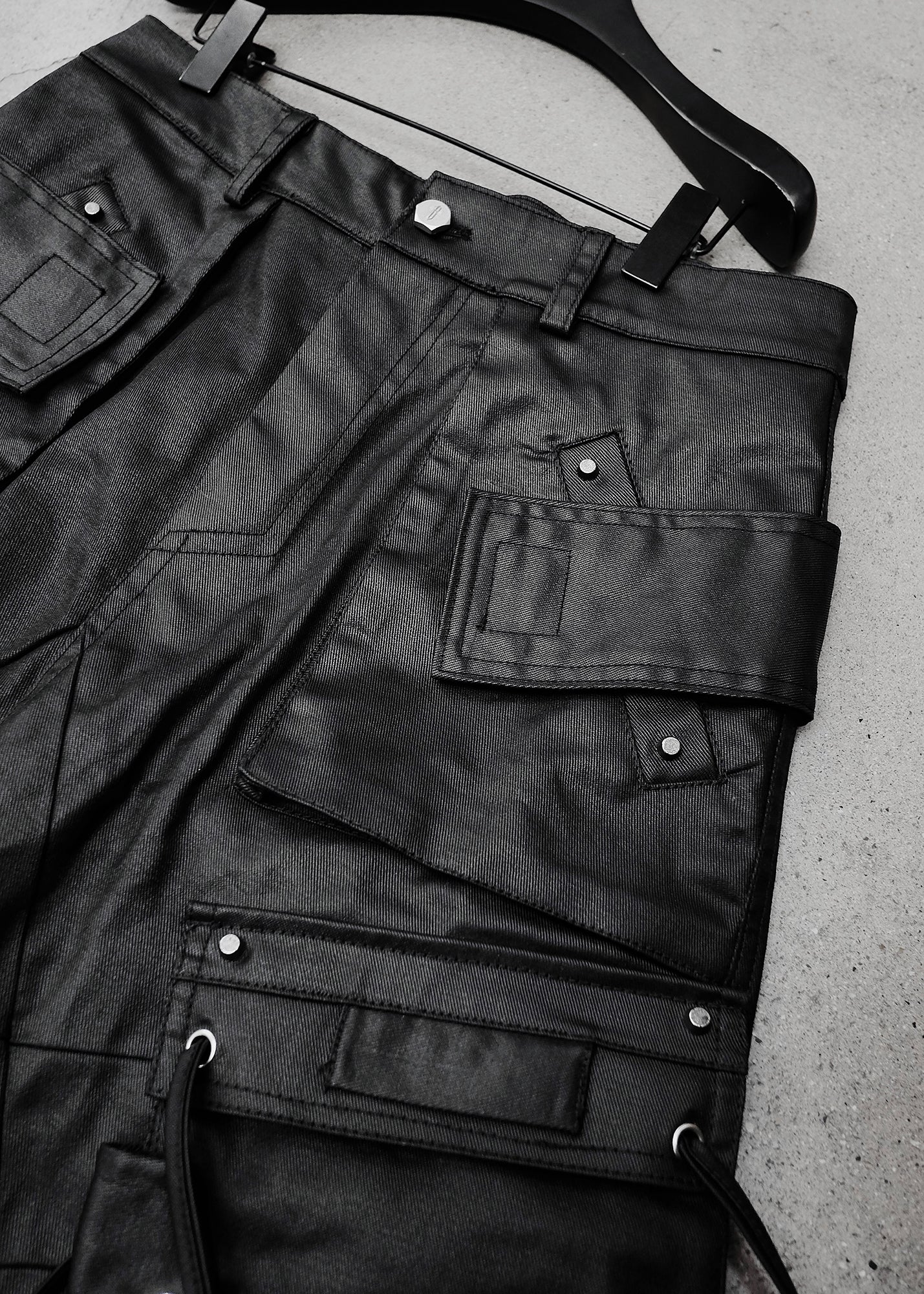 CARGO WIDE SHORT - QN062A