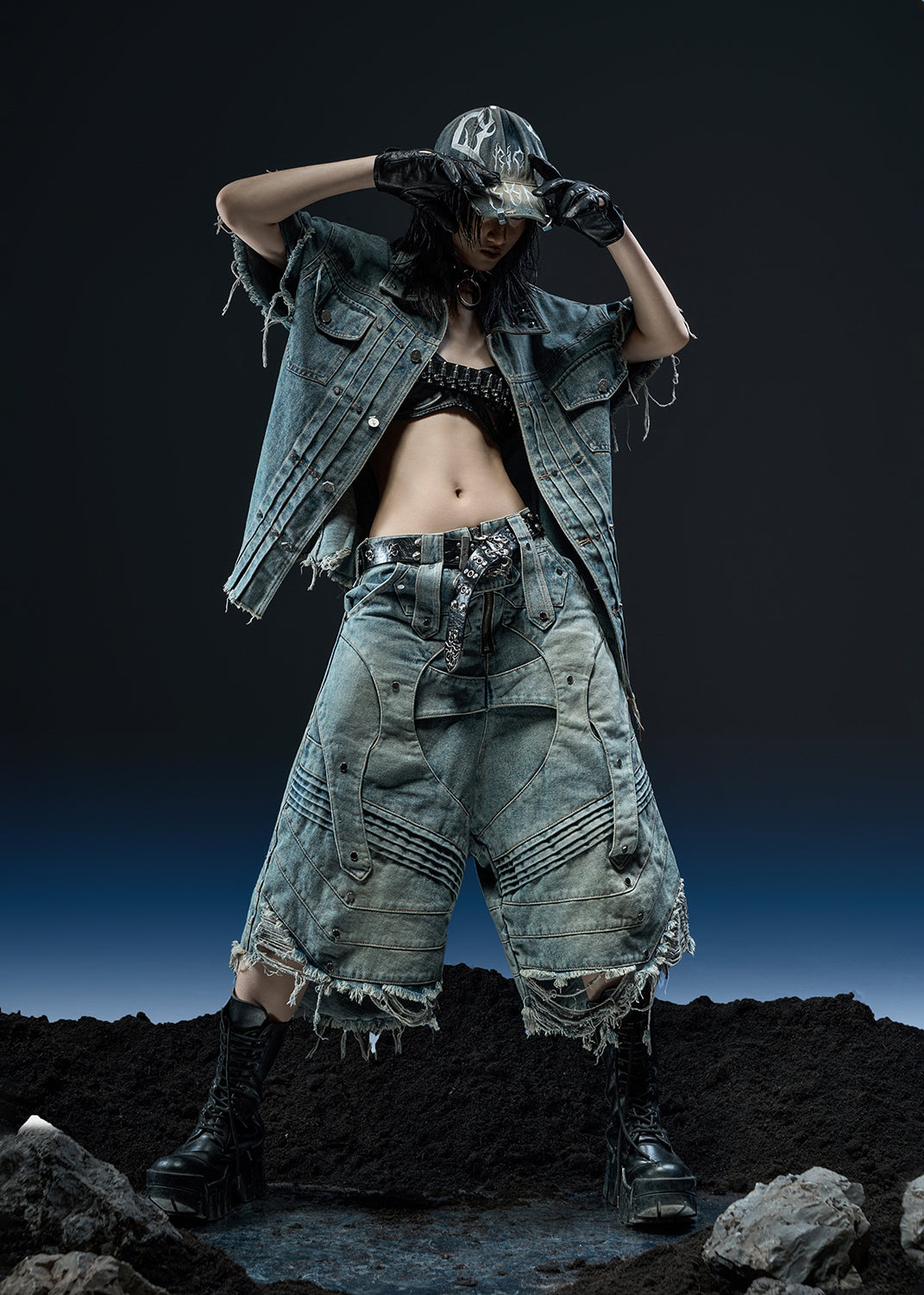 KNIGHT WIDE DENIM WASHED SHORT - QN061C