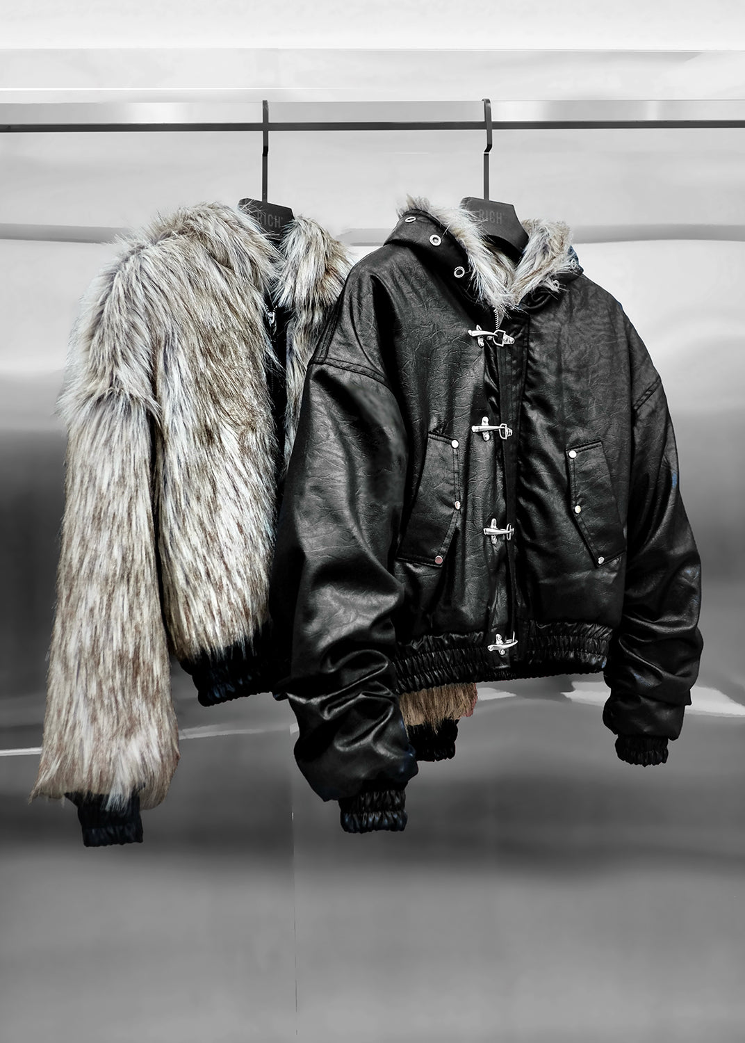 REVERSIBLE FAUX FUR JACKET - AK094