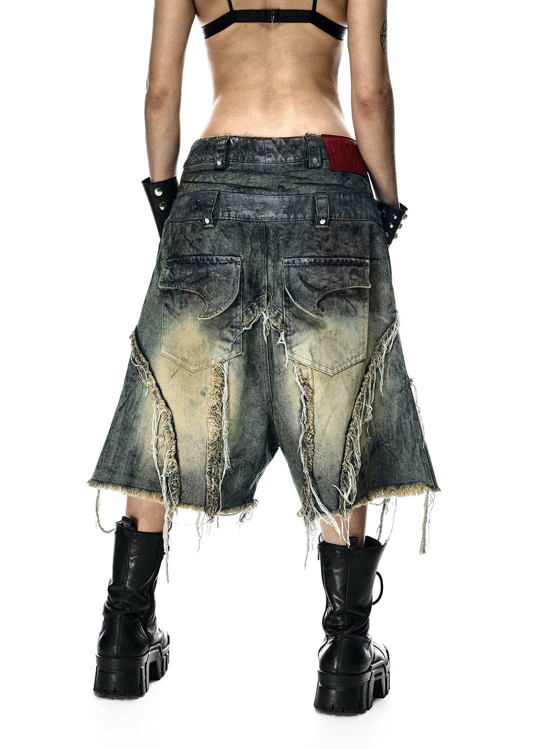 VAMP DIRT WASHED SHORT - QN064B