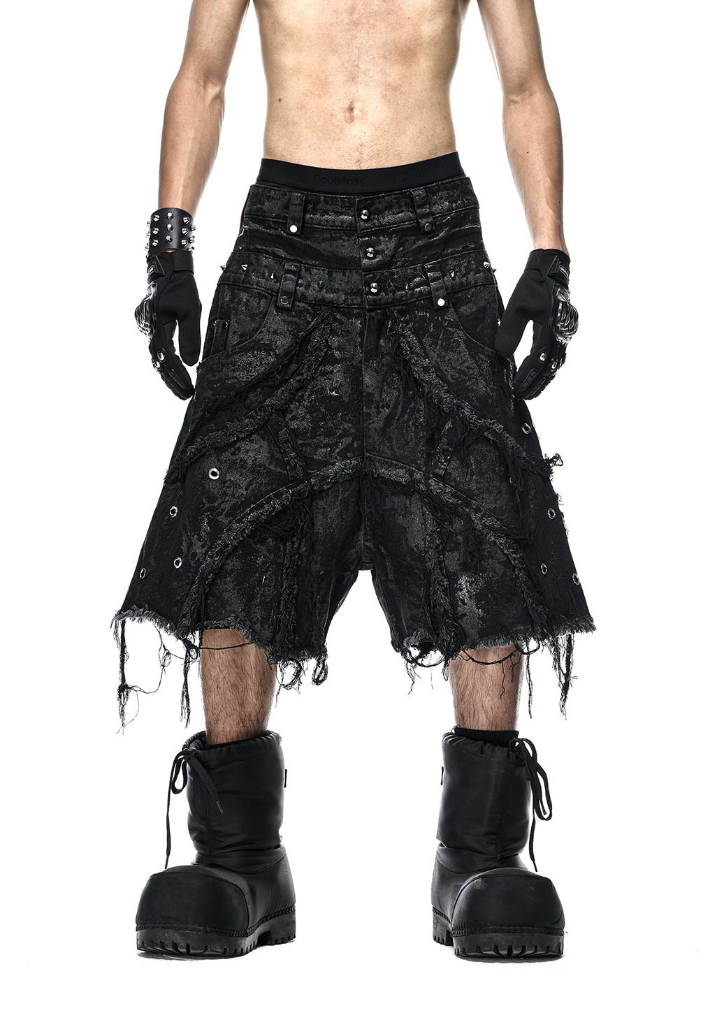 VAMP BLACK WAXED SHORT - QN064A